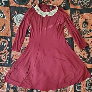 Forever 21 Burgundy Dress with Lace Collar and 3/4 Sleeves Size M